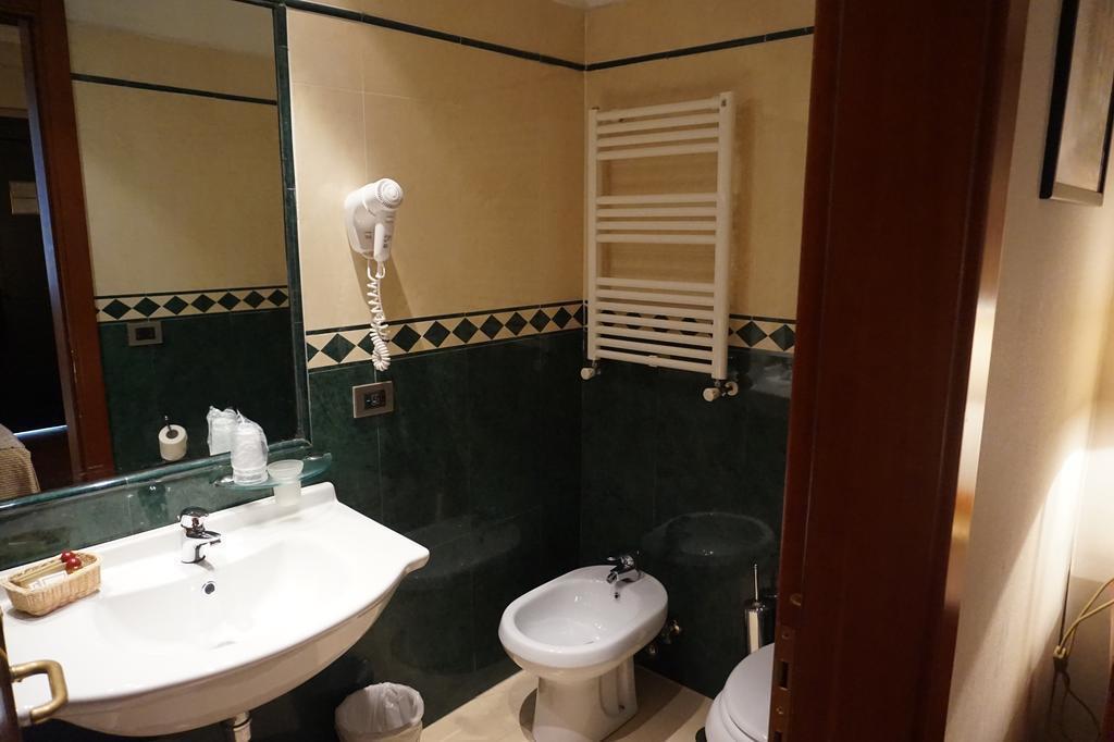 Imaginea Aureliano 4*