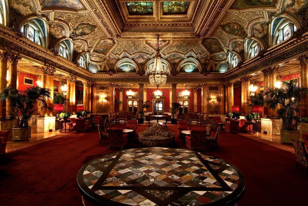 Hotel Grand Hotel Plaza 5*