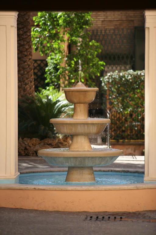 Imaginea Domus Inn 4*