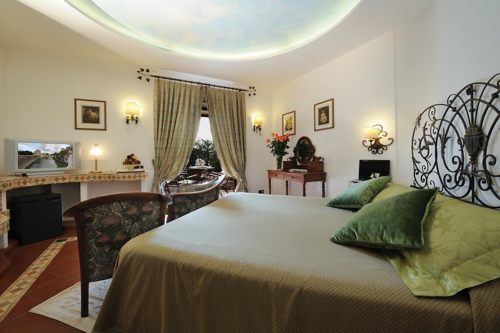 Изображение Farnese 4*