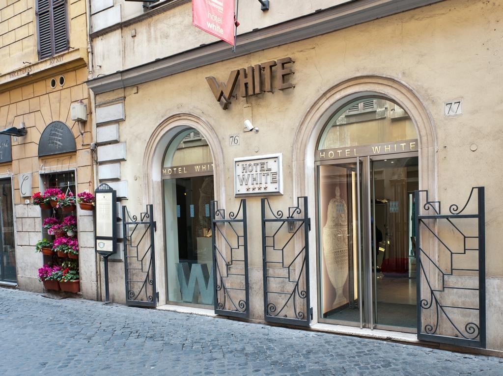 Hotel White Hotel 4*