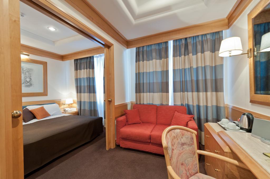 Fotografie White Hotel 4*