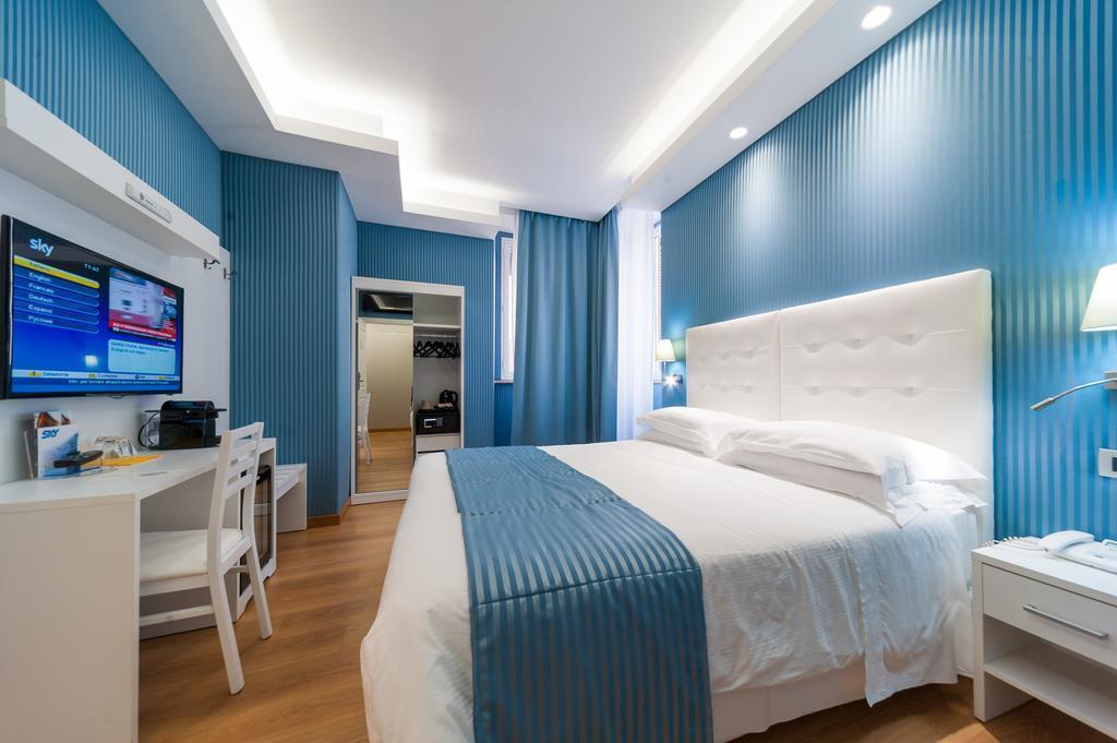 Hotel Trevi 3*