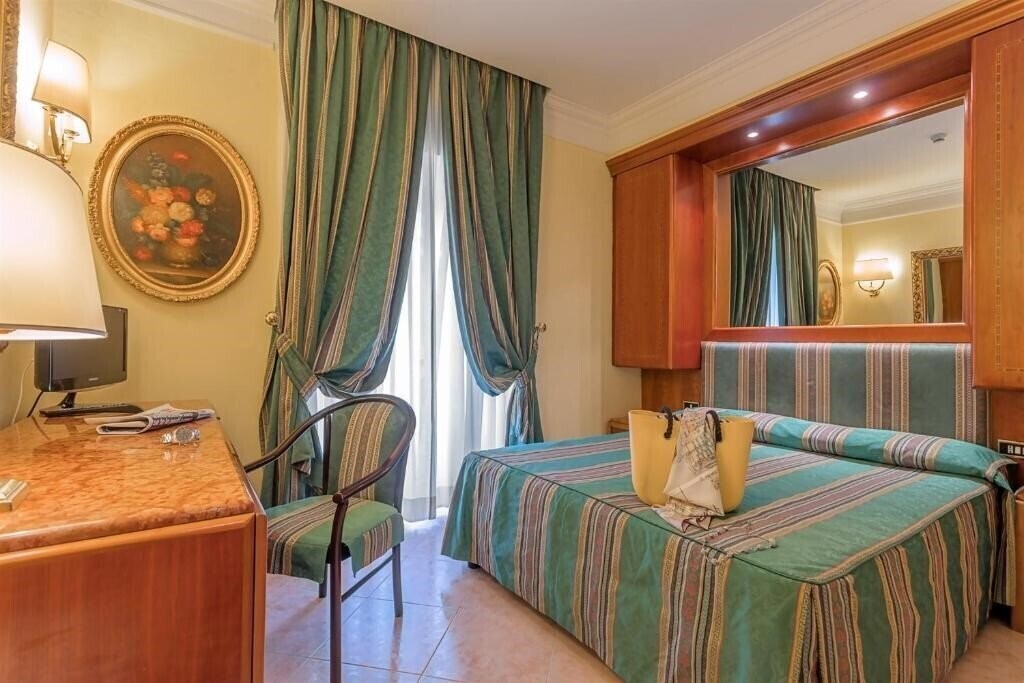 Hotel Luce 4*