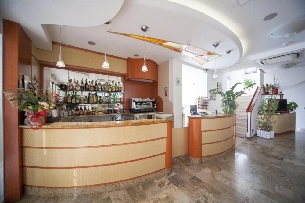 Отель Zurigo 3*