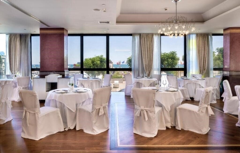 Imaginea Hotel Nautico 4*