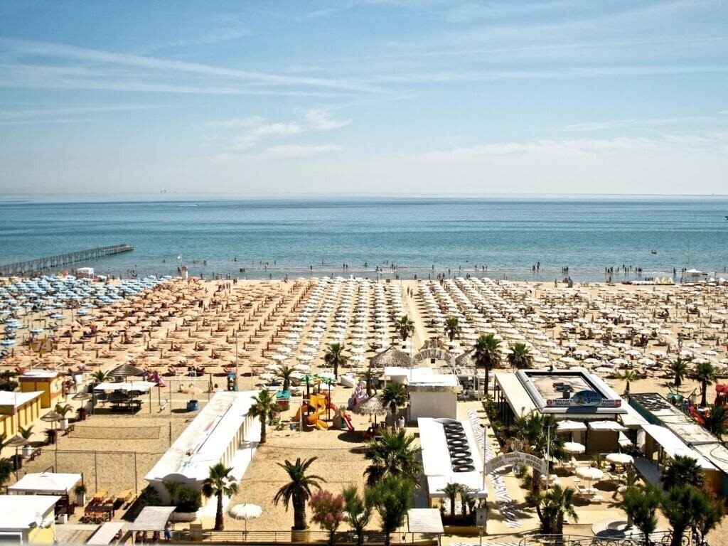 Imaginea Kursaal 3*