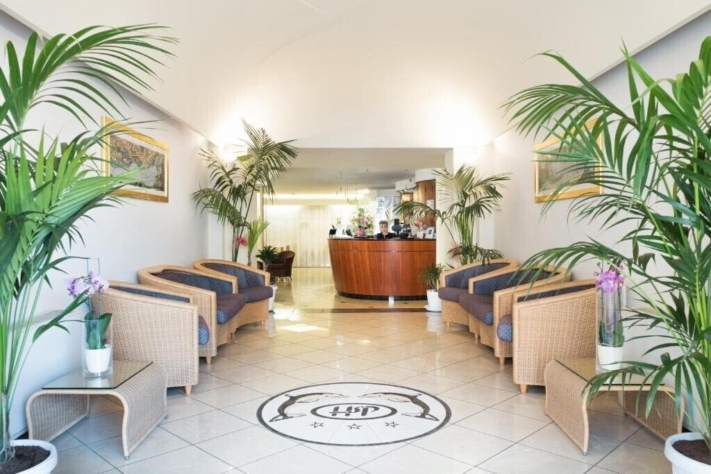 Фото St. Pierre (Marina Centro) 3*