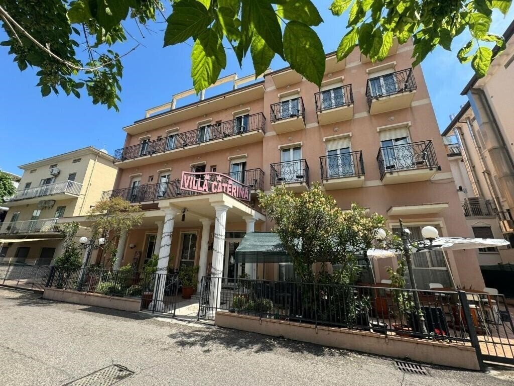Fotografie Villa Caterina (Marina Centro) 3*
