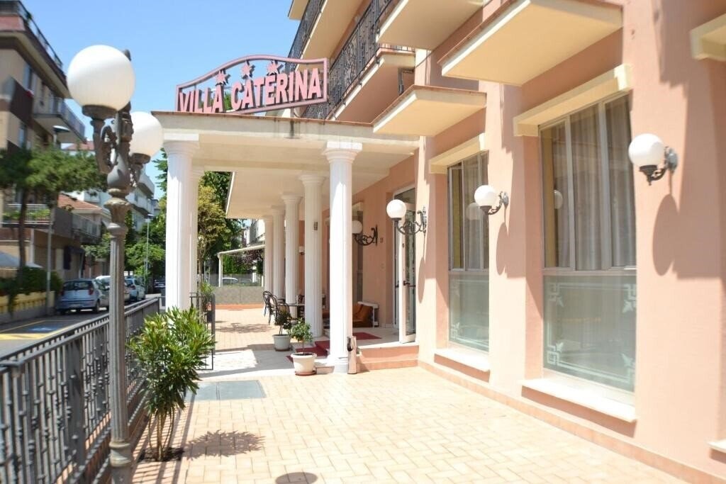 Imaginea Villa Caterina (Marina Centro) 3*