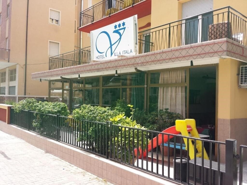 Imaginea Villa Itala (Marina Centro) 3*