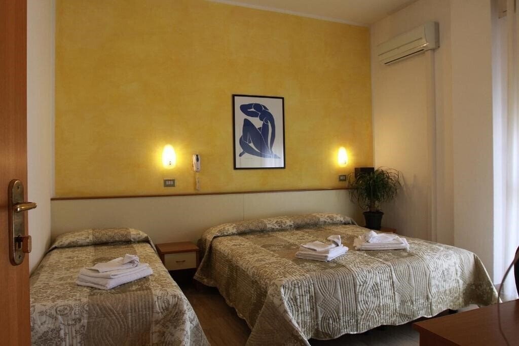 Imaginea Hotel Arabesco 3*