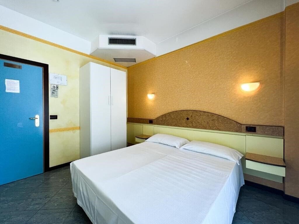 Fotografii Hotel Soleblu 3*