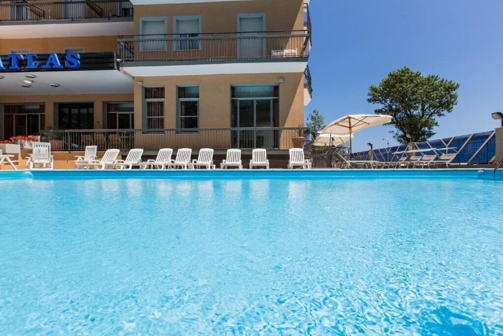 Hotel Atlas 3*