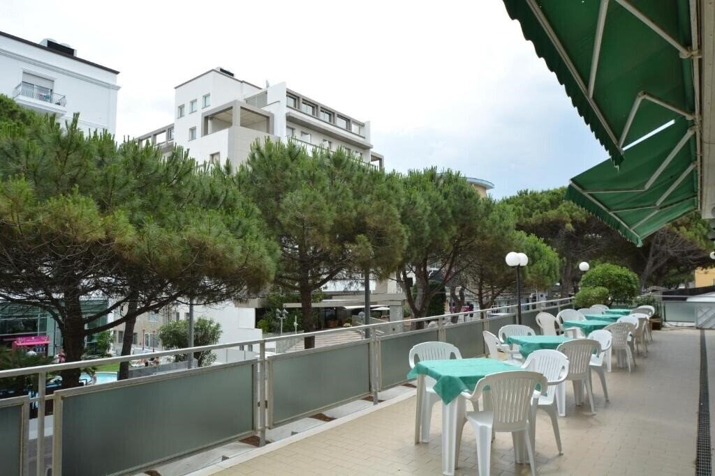 Imaginea Hotel Europa Rimini 3*