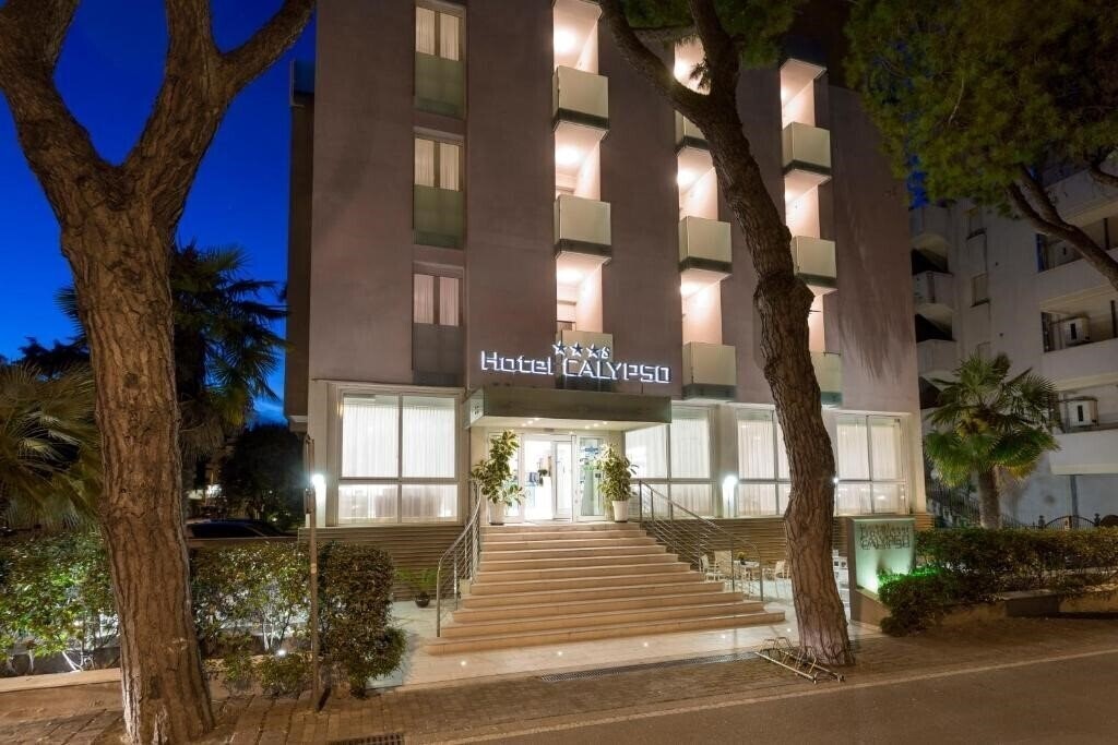 Hotel Calypso (Marina Centro) 3*
