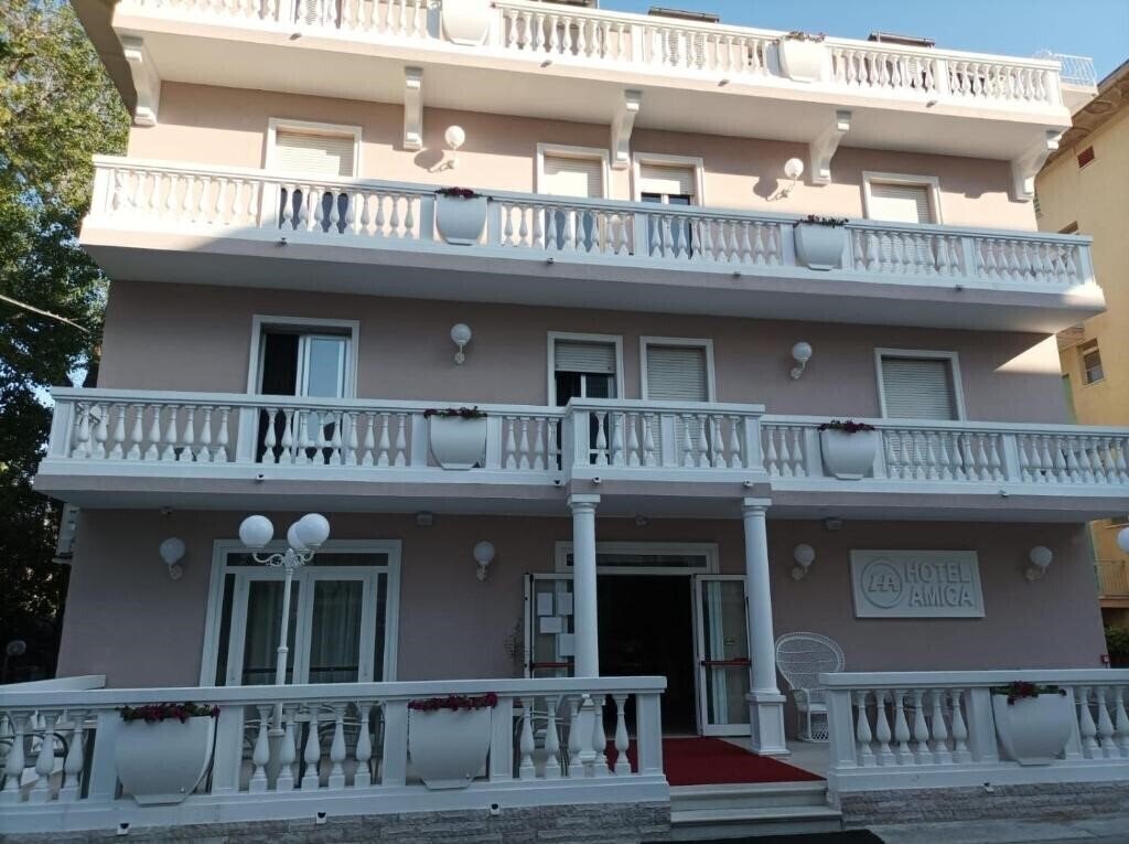Отель Hotel Amica (Bellariva) 2*