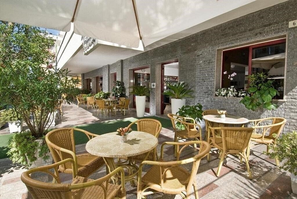 Fotografie Capinera (Miramare) 3*