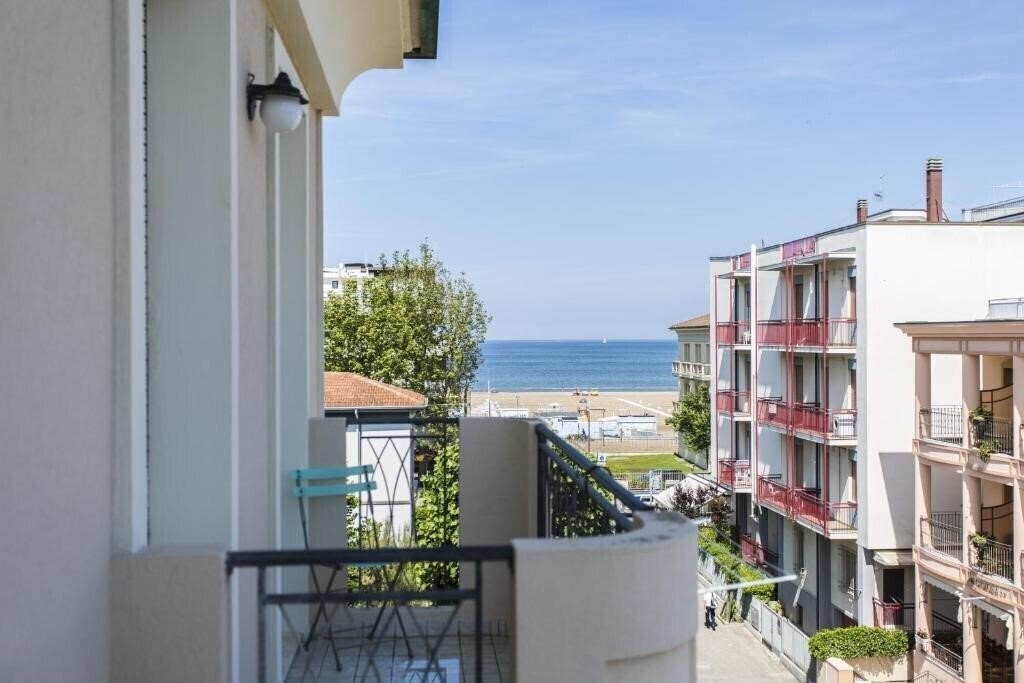 Отель Savana (Miramare) 3*