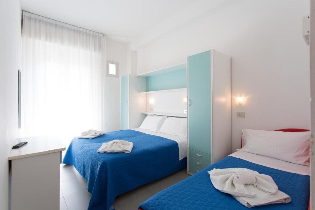 Фото Savana (Miramare) 3*