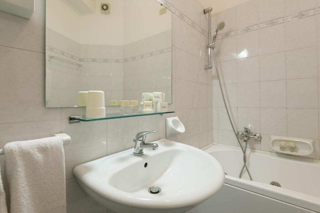 Fotografie Airone 3*