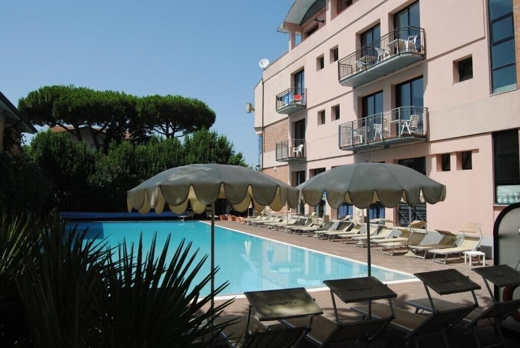 Hotel Capriccio 4*