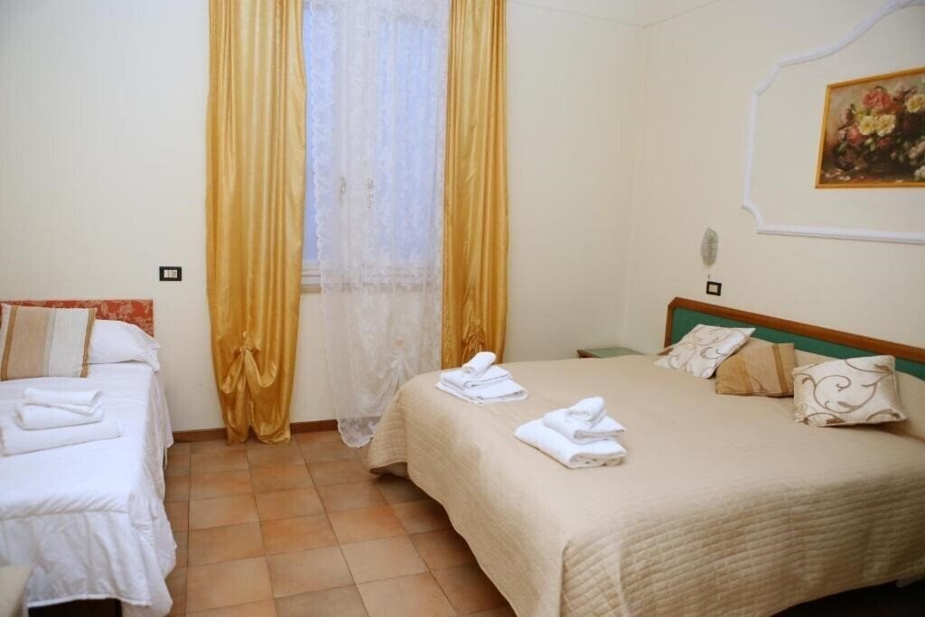 Imaginea La Torre 3*