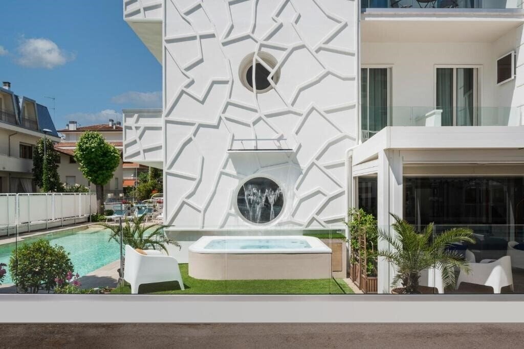 Hotel Rondinella E Viola 3*