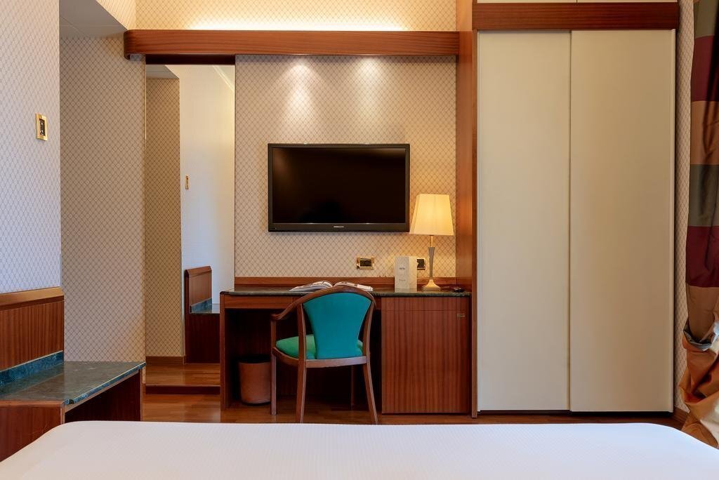 Изображение Polo 4*