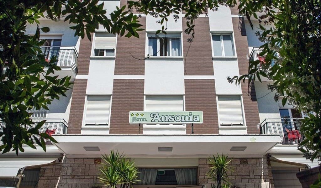 Fotografii Ausonia 3*