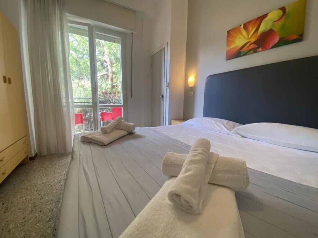 Imaginea Ausonia 3*