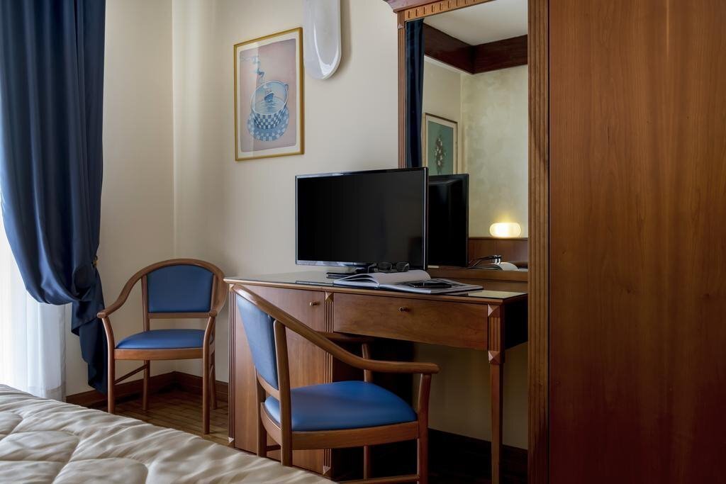 Fotografii Bellevue 4*
