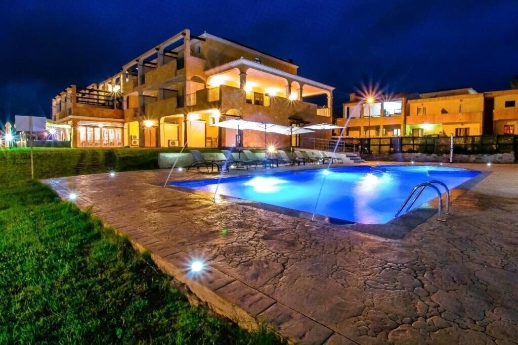 Фото Abbaidda Hotel 3*