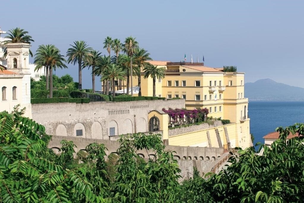 Hotel Grand Hotel Angiolieri (Vico Equense) 5*