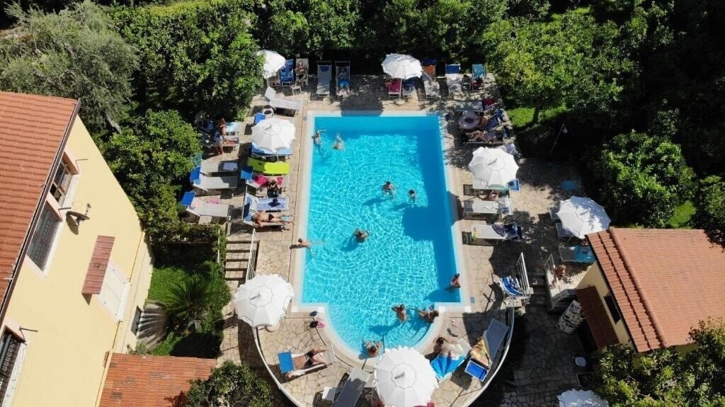 Hotel Tourist Hotel 3*