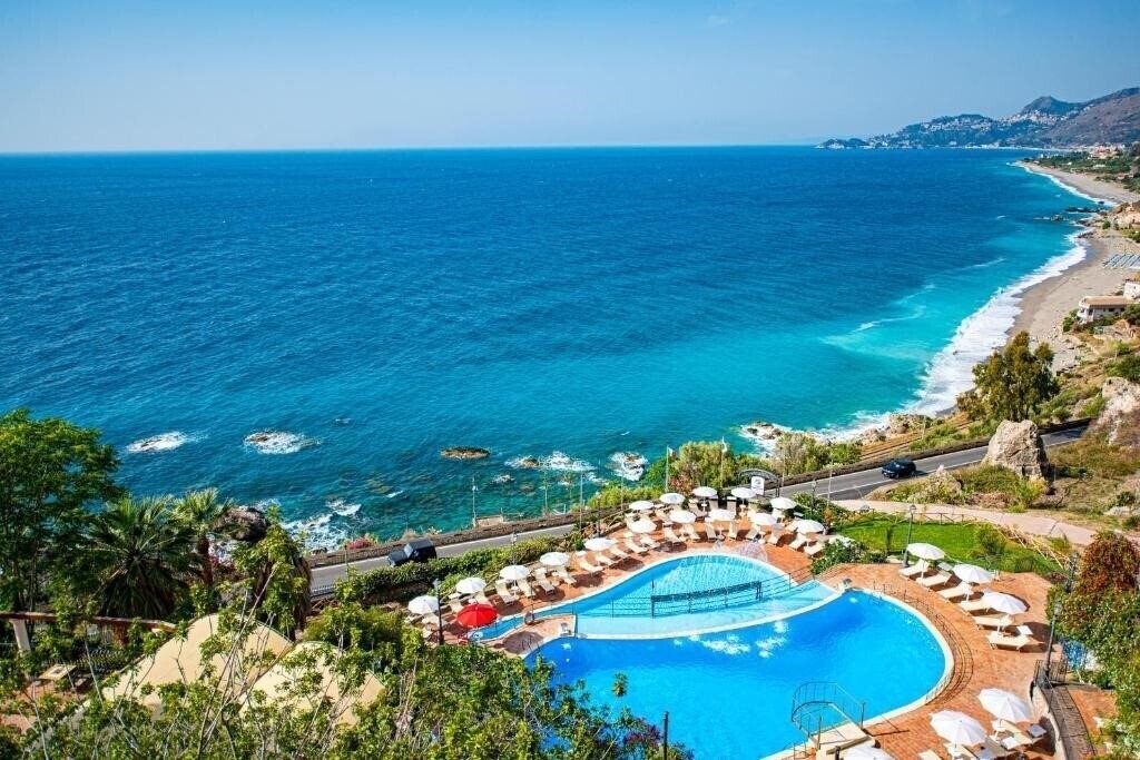 Отель Baia Taormina - CDSHotels (ex. Baia Taormina Grand Palace) 4*