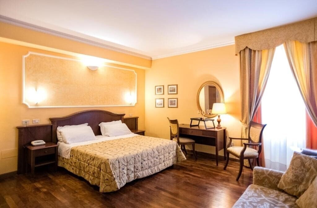 Фото Grand Hotel Italia 4*