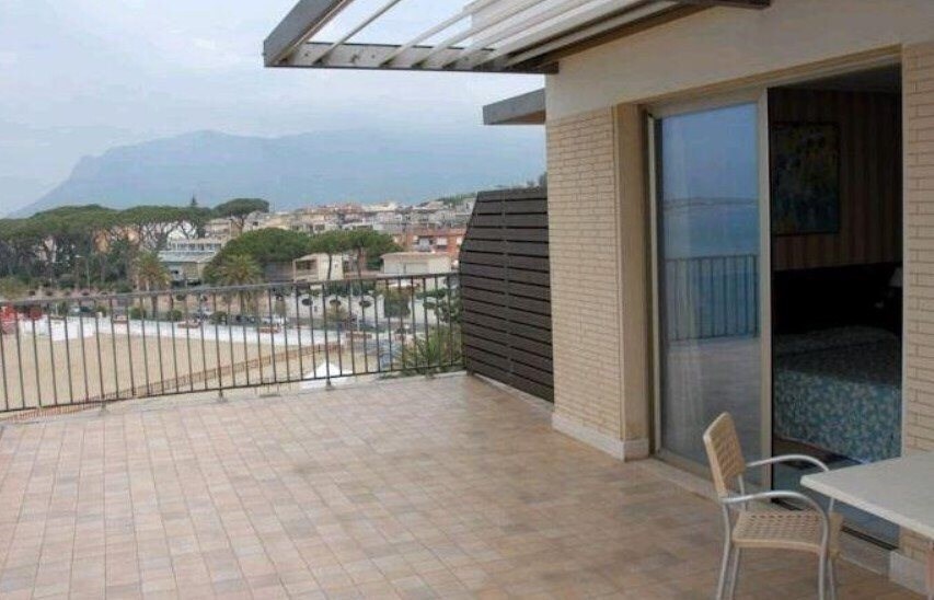 Imaginea Hotel Lapprodo, Bb (Террачина) 4*