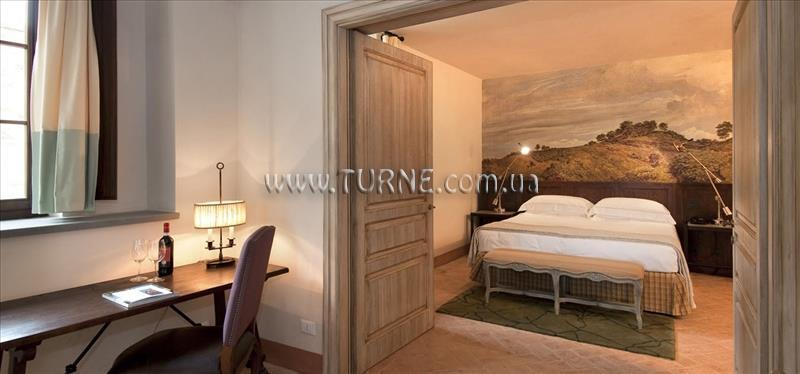 Fotografii Castel Monastero 5*