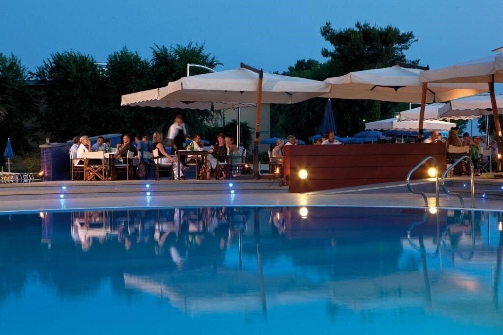 Imaginea Green Park Resort (Calambrone) 4*