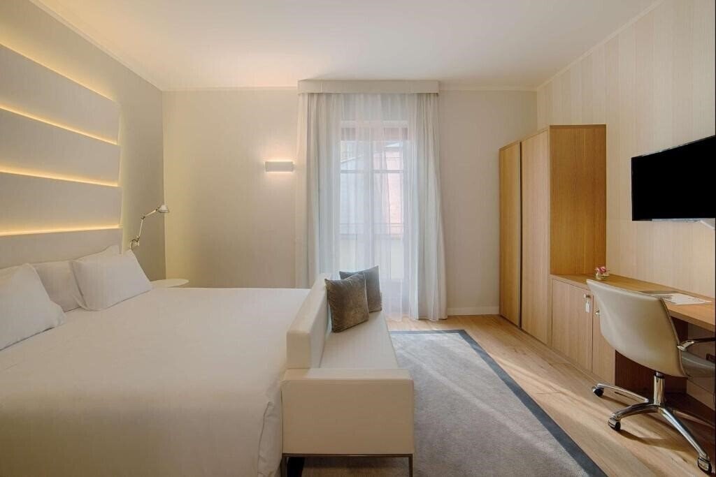 Картинка Nh Santo Stefano 4*