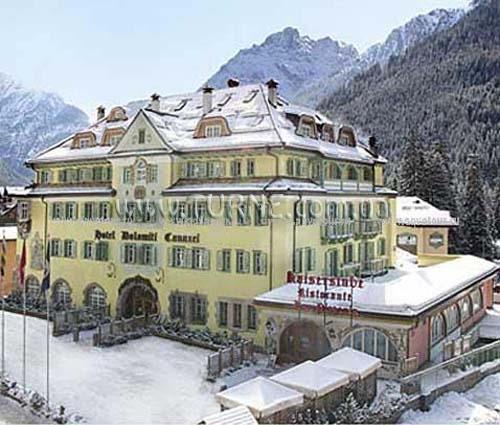 Отель Hotel Dolomiti Schloss Canazei (ex. Schloss Hotel & Club Dolomiti) 4*