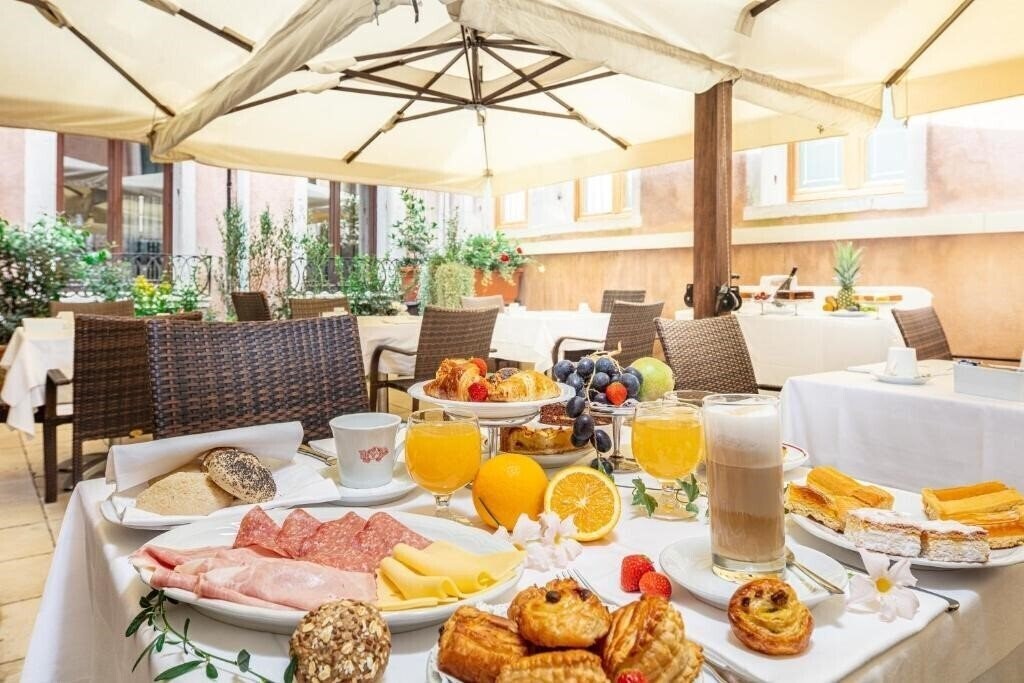 Fotografii All' Angelo 4*