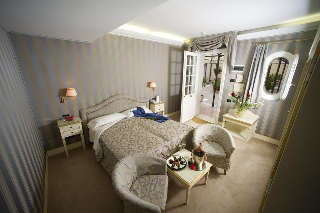 Imaginea Carlton & Grand Canal 4*