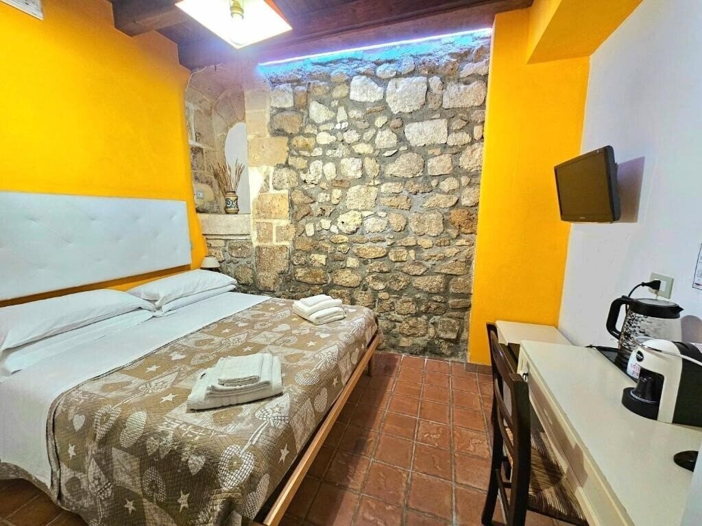 Hotel Tre Archi 3*