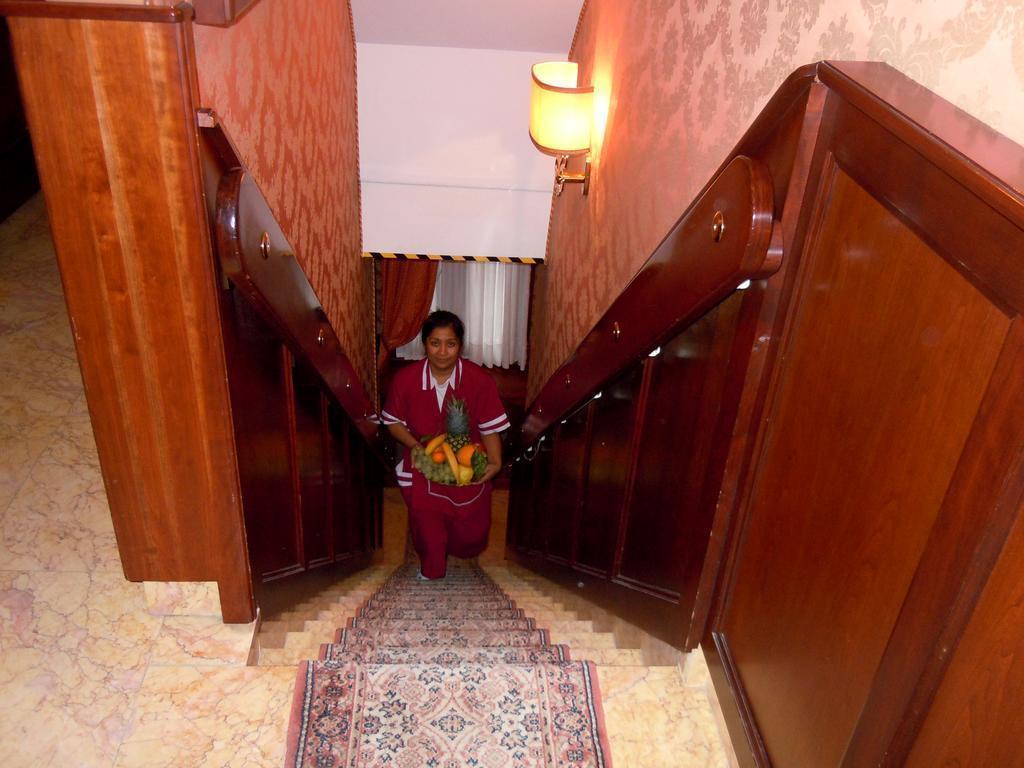 Картинка Hotel Lux 3*