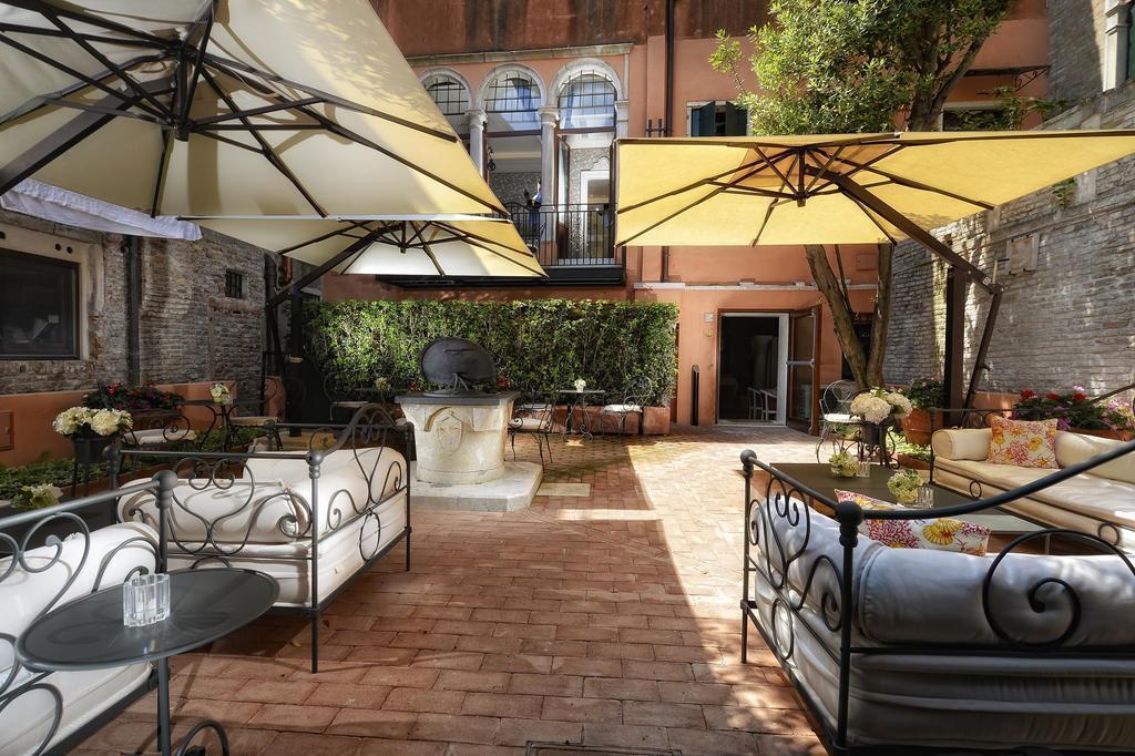 Fotografie Palazzetto Madonna 4*