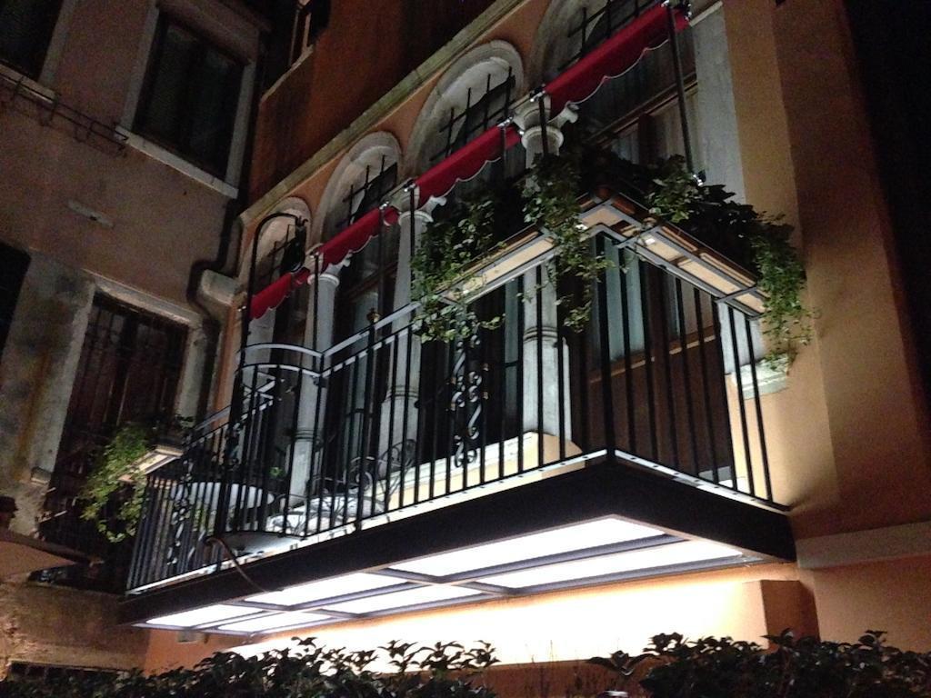 Imaginea Palazzetto Madonna 4*