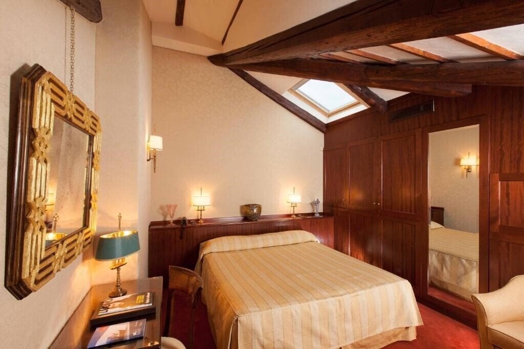 Hotel Palazzo Stern 4*