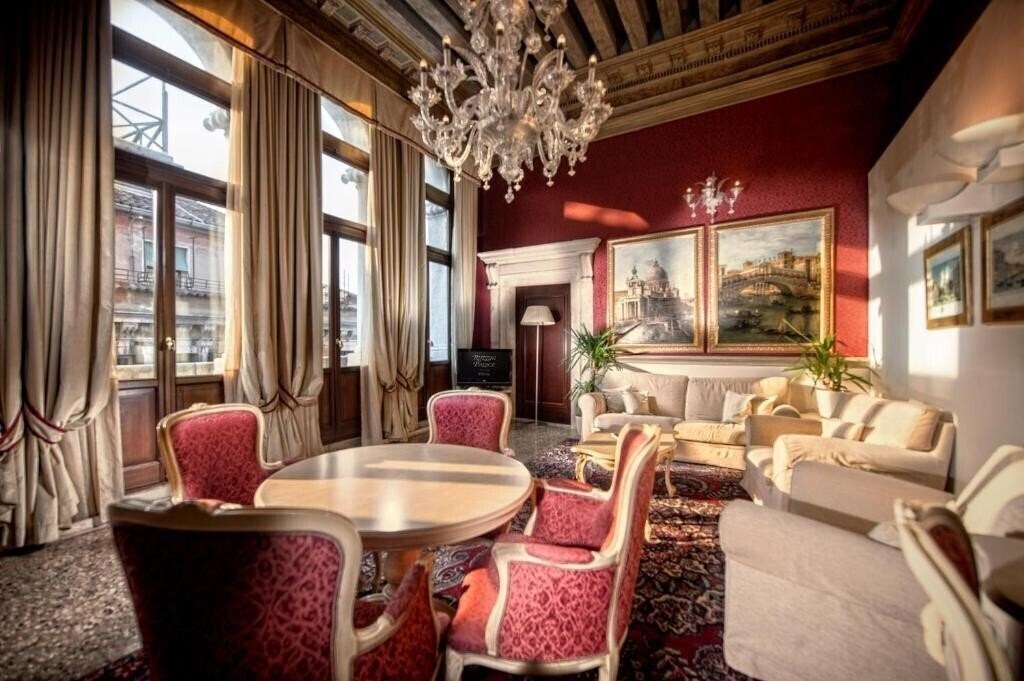 Fotografii Ruzzini Palace 4*